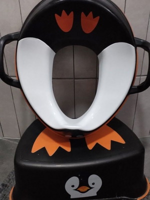 Σετ παιδικό κάθισμα λεκάνης My Carry Potty Penguin μεταχειρισμένο με σκαλοπάτι μπάνιου