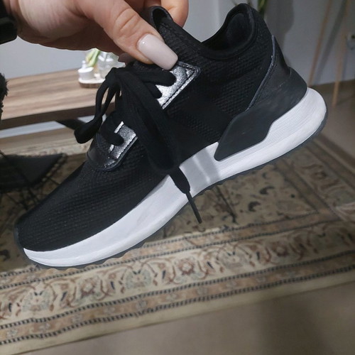 Adidas athletic shoes used, size 36, black