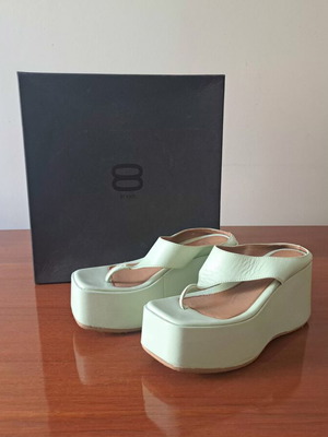 8 by YOOX leather platform sandals pistachio green size 37 like new