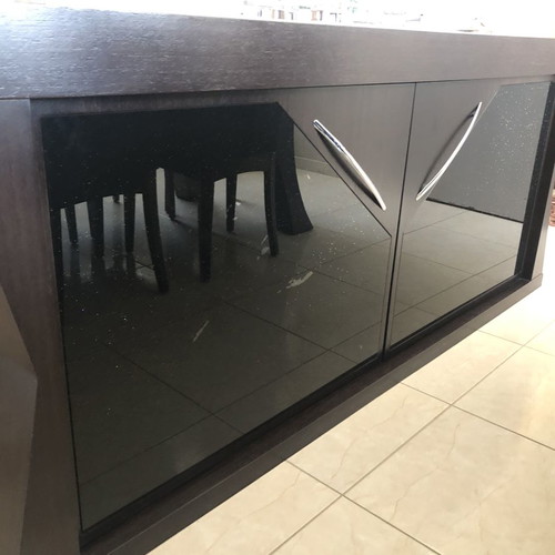 Dining room and buffet