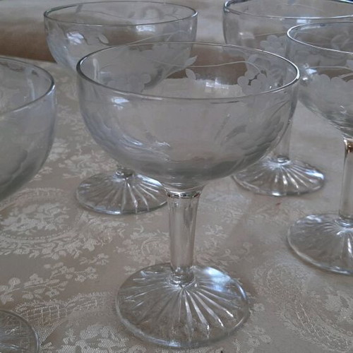 Vintage champagne glasses used, set of 6 with carved designs