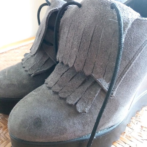 Platform shoes genuine leather size 37 like new, dark gray
