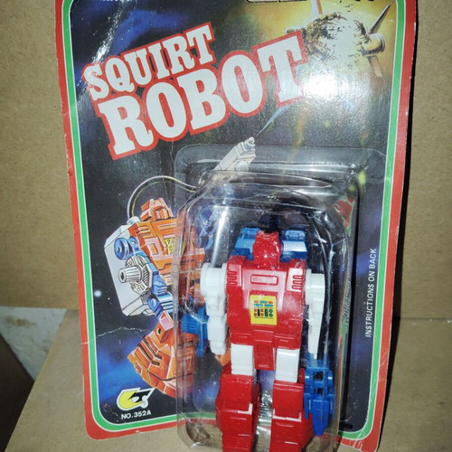 Robot water gun toy new from the 90s