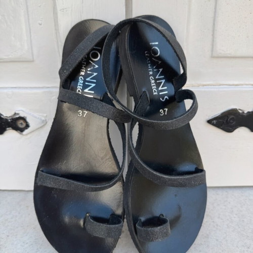 Ioannis leather sandals with glitter, size 37, black