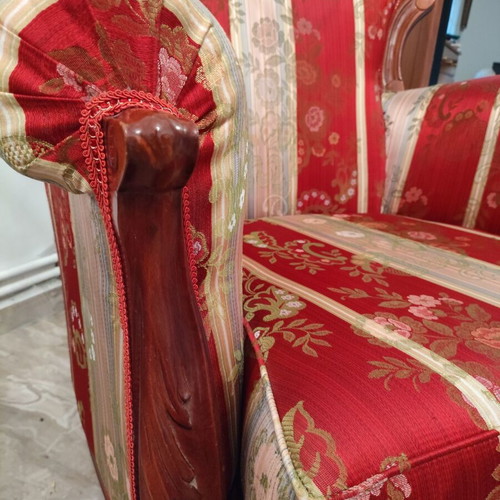Classic Louis-style carved vintage wooden living room set