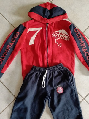 Olympiacos Kids Winter Tracksuit like new, cotton, red and dark blue