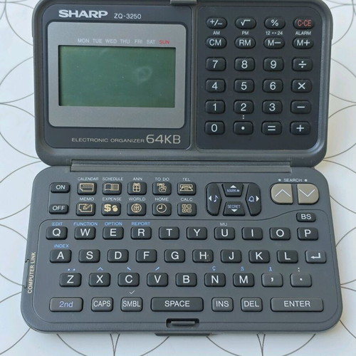 Sharp ZQ-3250 electronic organizer used, defective