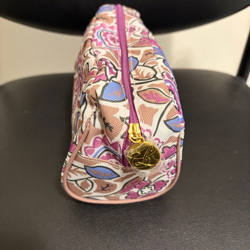 Estée Lauder toiletry bag like new