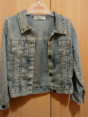 Thin jacket like new