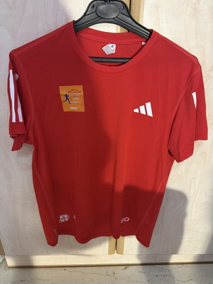Adidas women's shirt 41st Half Marathon size Medium, like new