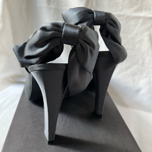 Pura López gray satin peep-toe pumps like new size 38