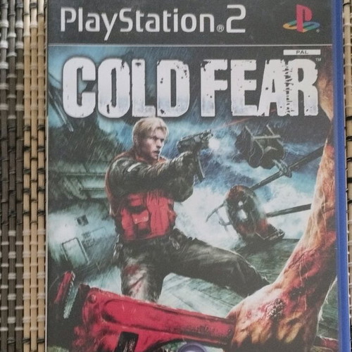 Cold Fear PlayStation 2 like new