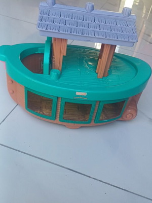 Fisher Price Little People Noah's Ark toy, 2009 model