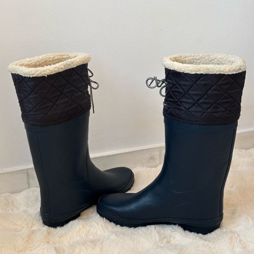 Aigle women's rain boots like new, size 40, natural rubber with fur