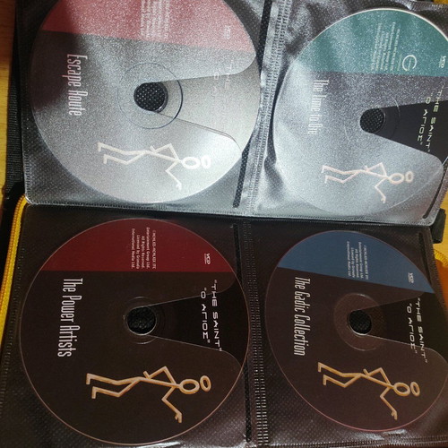 The Saint DVD like new, pack of 45, in case with sleeves