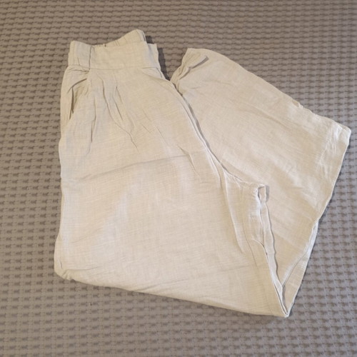 H&M linen culottes pants beige, small size