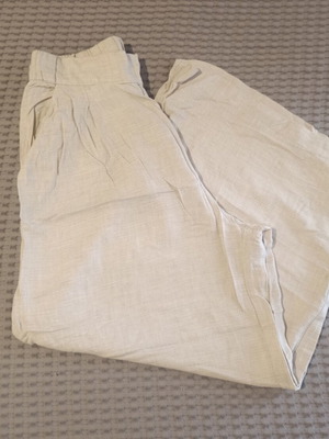 H&M linen culottes pants beige, small size