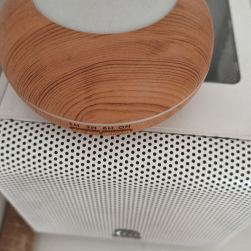 Aromatherapy diffuser, color changing