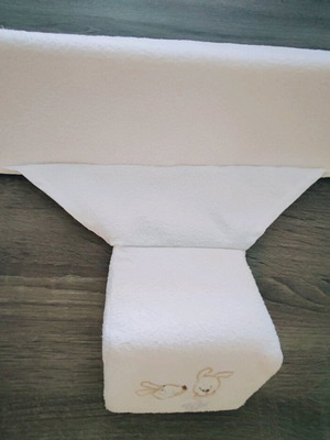 Crib wedge like new baby sleep support