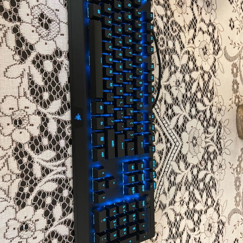 Razer Blackwidow V3 RGB μηχανικό πληκτρολόγιο με πράσινους διακόπτες, σαν καινούργιο