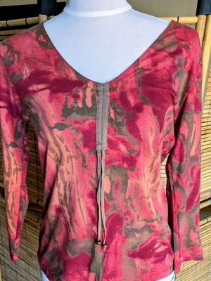 More and more blouse like new, size L, beige and red, viscose