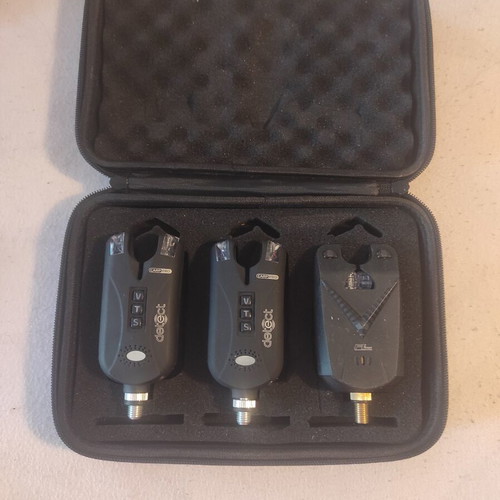 Fishing bite alarms used, set of 3 with carrying case