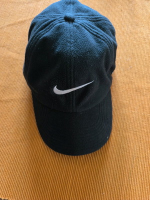 Nike fleece jockey hat like new, unisex, one size, black