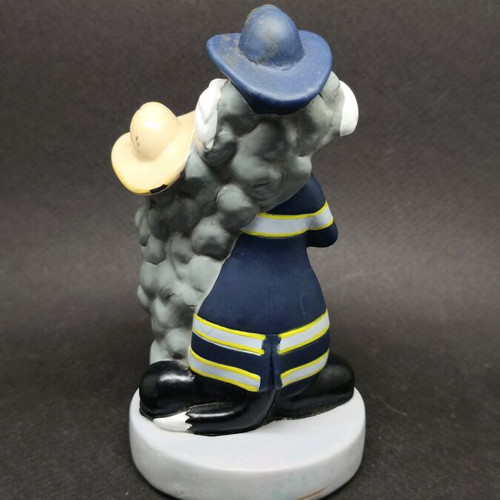 Sylvester Tweety figure used, Warner Bros firemen