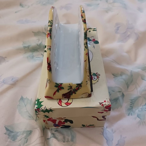 Porcelain Christmas napkin holder new