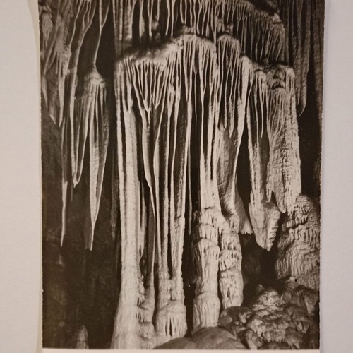 Postcard "ΣΠΗΛΑΙΟΝ ΑΛΕΠΟΤΡΥΠΑ ΜΑΝΗΣ: ΤΟ ΑΡΜΟΝΙΟΝ" used, black and white