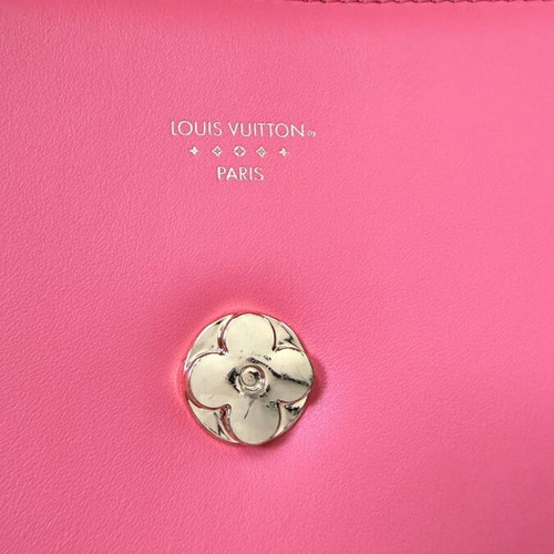 Louis Vuitton crossbody bag like new, pink