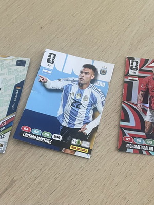 Κάρτες ποδοσφαίρου Panini FIFA 365 και WC2026, σαν καινούργιες