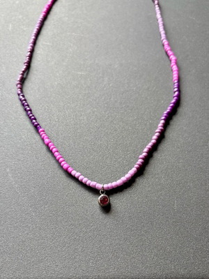 Handmade necklace with beads and steel extension new, pink and purple
