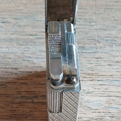 Vintage Dupont Silver Lighter..