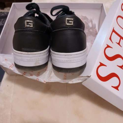 Guess shoes size 39 used black sneakers with logo