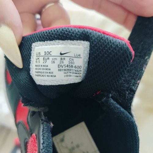 Nike athletic shoes size 27 like new, black and red