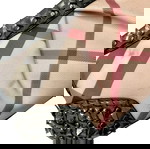 Burberry чанта за рамо употребявана, бежова и сребърна лакова кожа