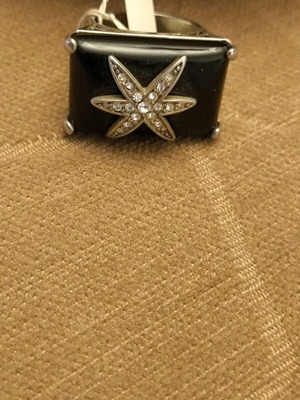 Ring with Swarovski stone new