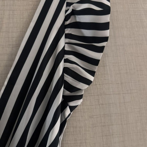 Maxi dress striped black and white with belt and V neckline like new, made in Italy