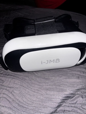 VR Box Projector like new