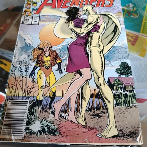 Marvel comic collection used, including Spider-Man, Captain America, X-Men