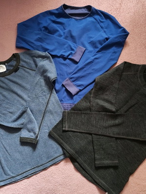Thermal shirts used, lot of 3, size 152 cm
