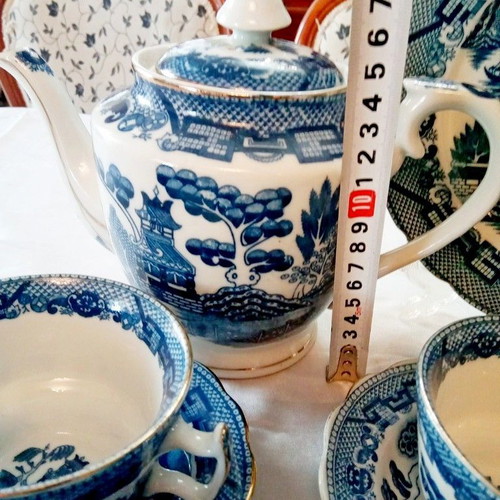 Blue Willow Tea Set 20 Pieces from Belgium