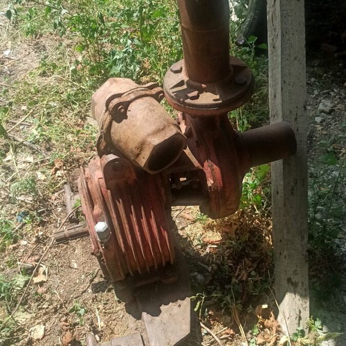 Tractor water pump used with check valve