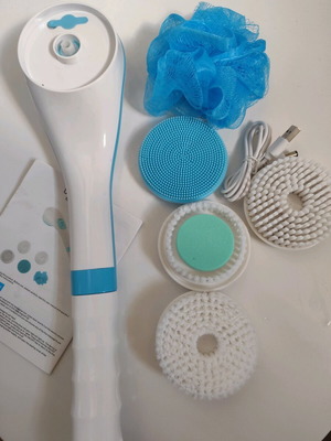 Electric body and face brush new with five heads
