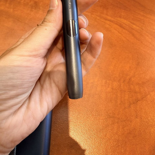 IQOS ILUMA i PRIME used, blue gray with charging case