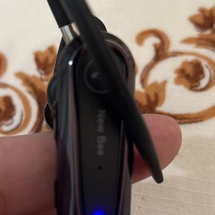 New Bee LC-B45 Bluetooth handsfree headset like new