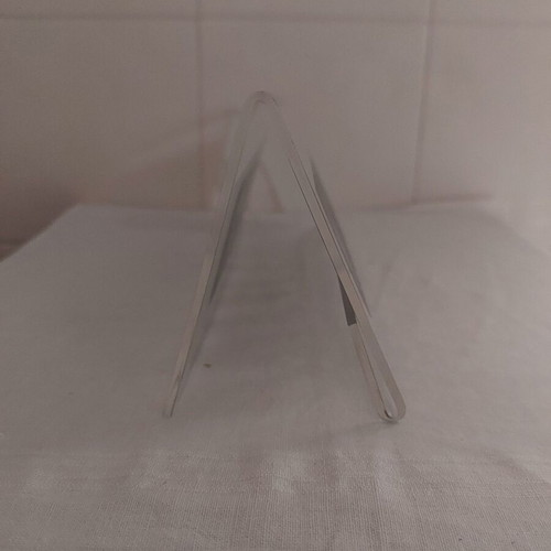 Plexiglass table sign used (closed)