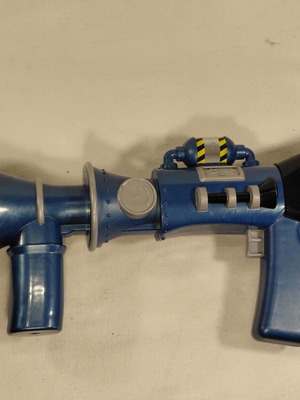 Mattel Minions The Rise of Gru Fart 'n' Fire Blaster toy