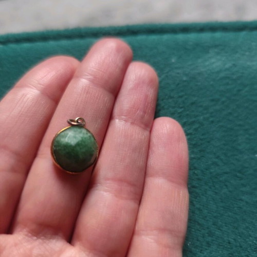 Pendant with semi-precious green stone like new